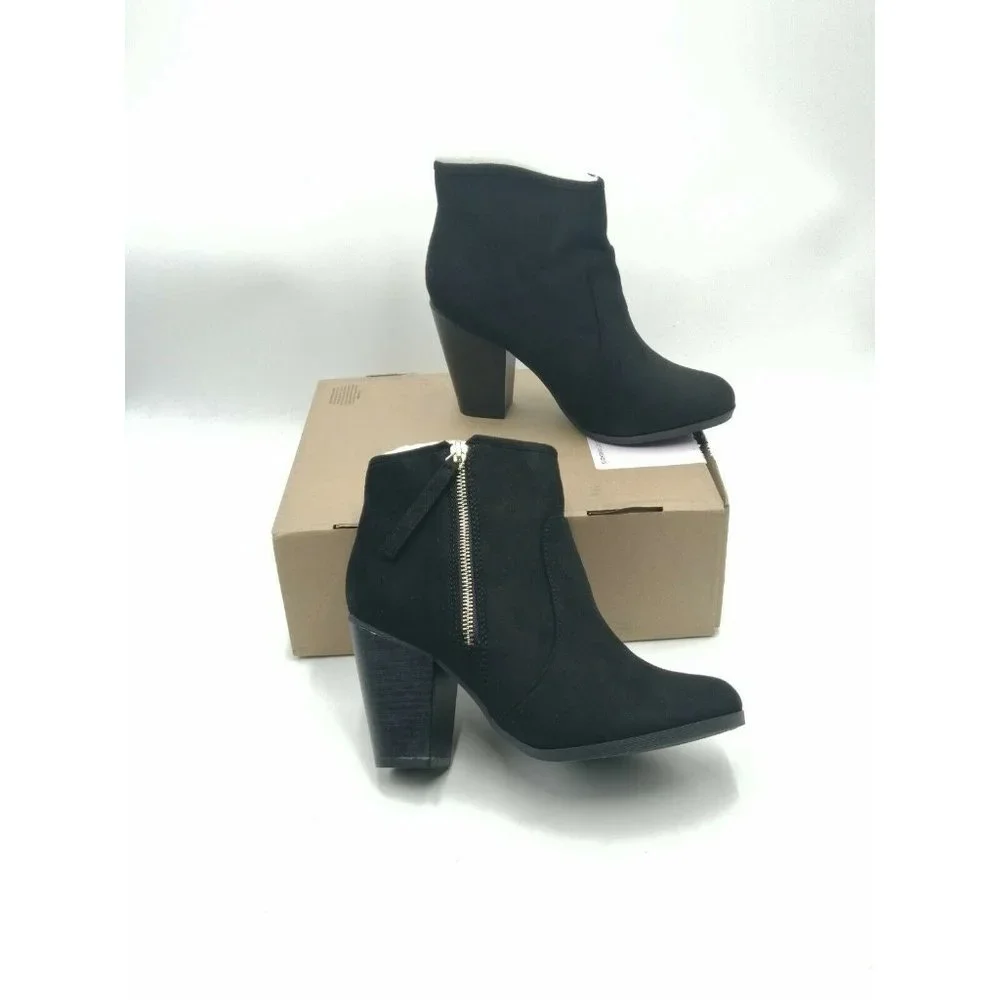Journee Collection Link Heeled Ankle Boots Black Women's US 8M New - Picture 2 of 9